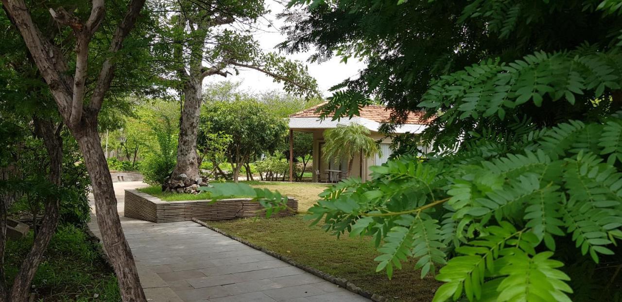 印度马哈拉施特拉邦奥兰加巴德草甸水疗度假村 外观 照片
