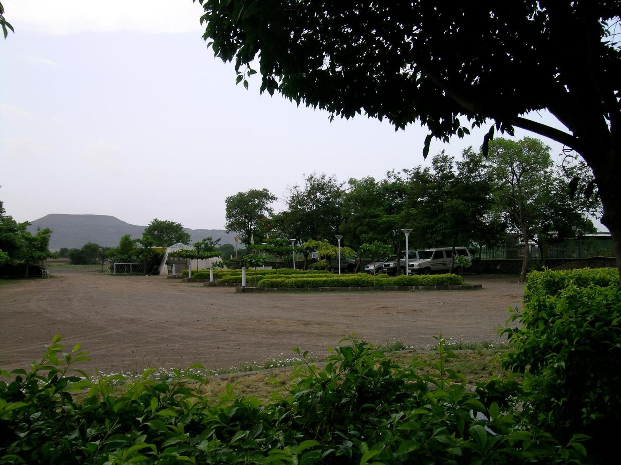 印度马哈拉施特拉邦奥兰加巴德草甸水疗度假村 外观 照片